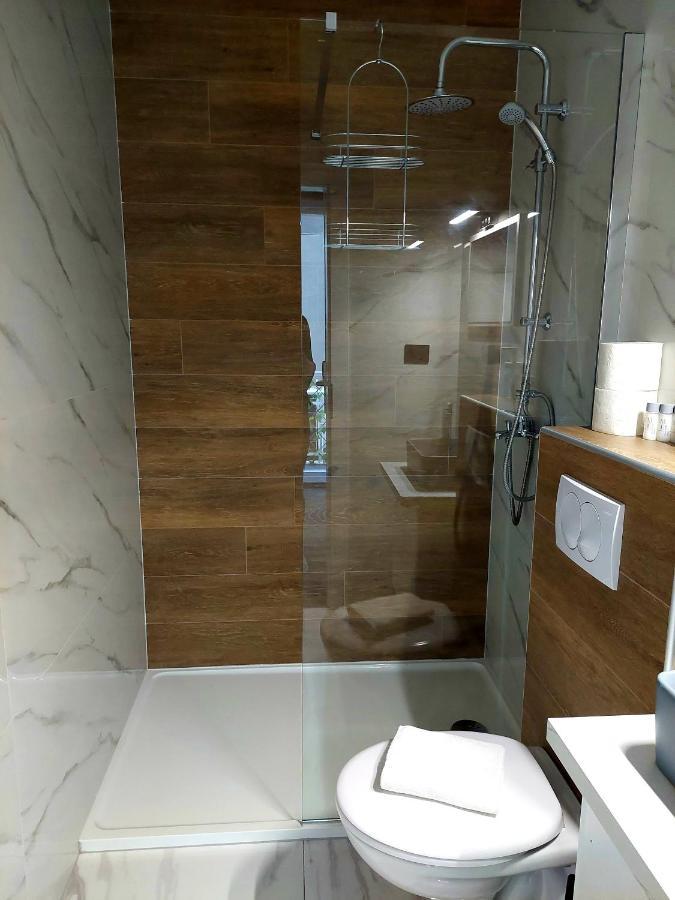 A8 B&B ザグレブ エクステリア 写真